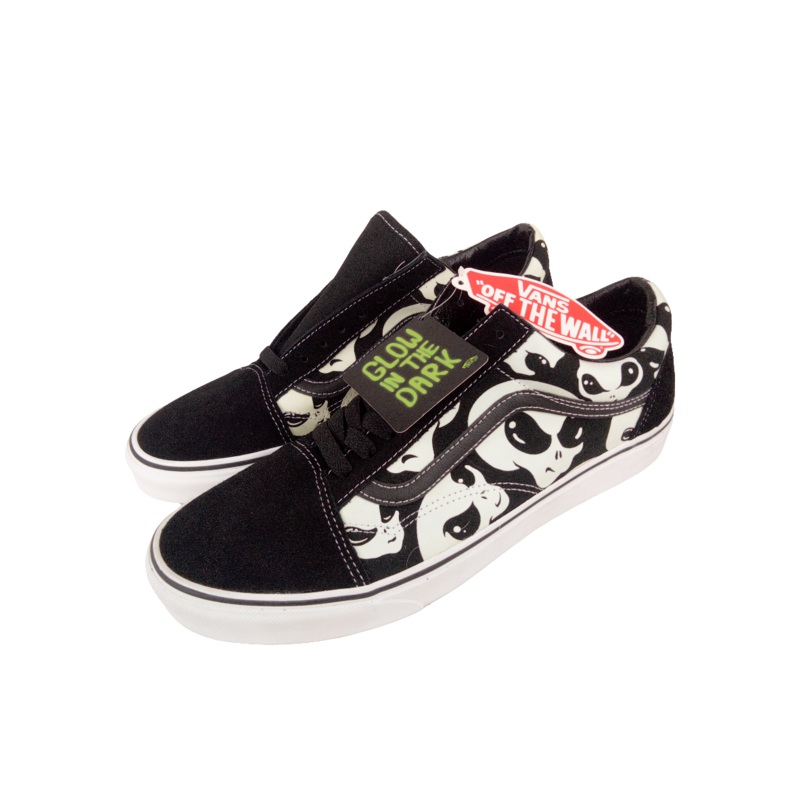 Vans Old Skool Alien Ghosts Glow In the Dark Black True White Mens Size 10.5 Shoes