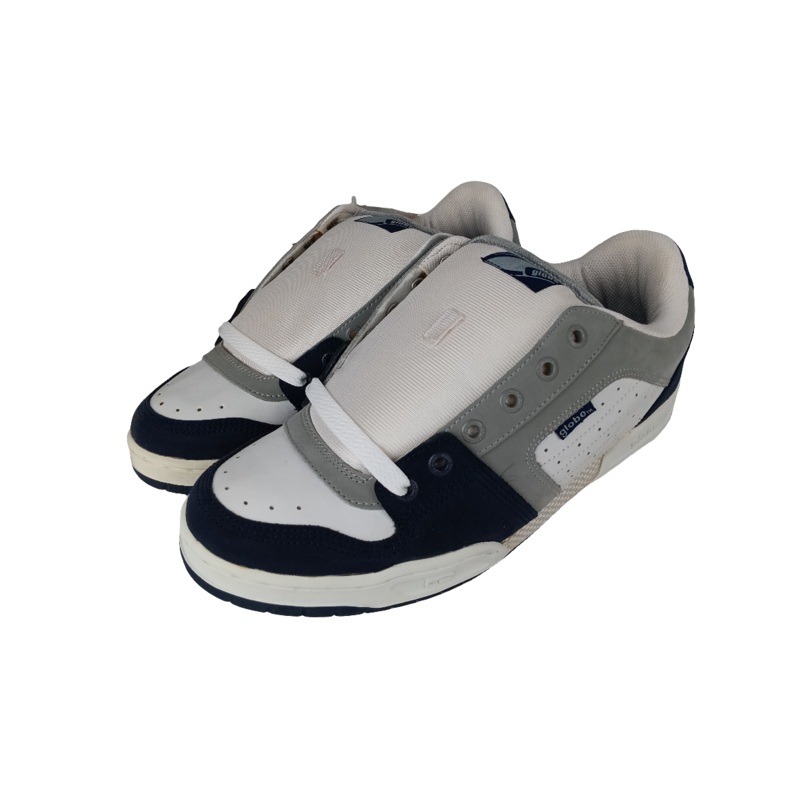 Globe Mojo Navy Mid Gray Size 11 Shoes