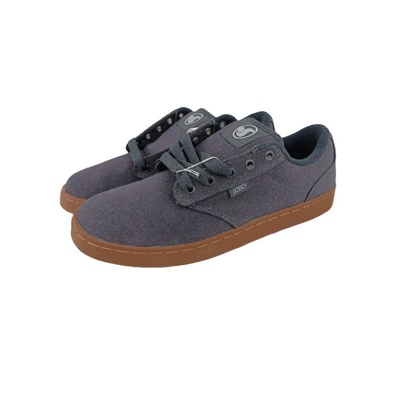 DVS Inmate Black Canvas Size 8 Shoes