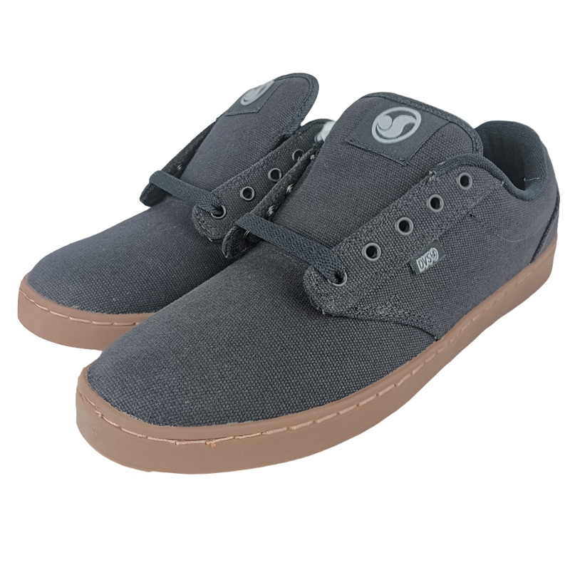DVS Inmate Black Canvas Size 9 Shoes